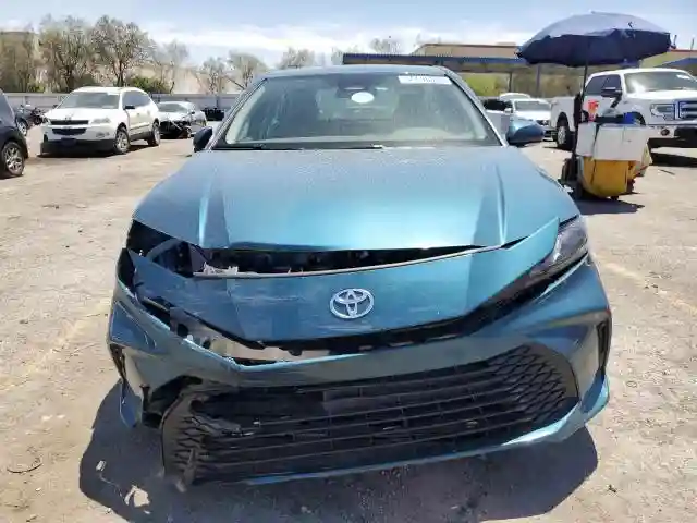 4T1DAACK0SU047277 2025 TOYOTA CAMRY-4