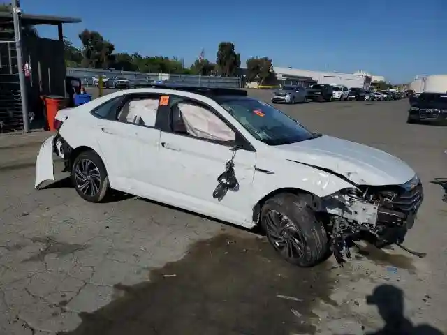 3VWE57BUXLM086335 2020 VOLKSWAGEN JETTA-3