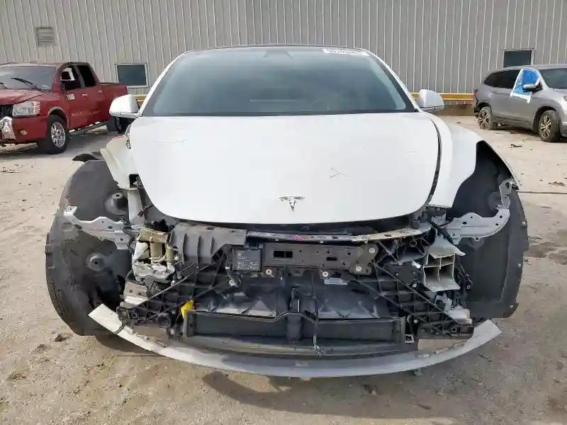 5YJ3E1EA7LF613342 2020 TESLA MODEL 3-4