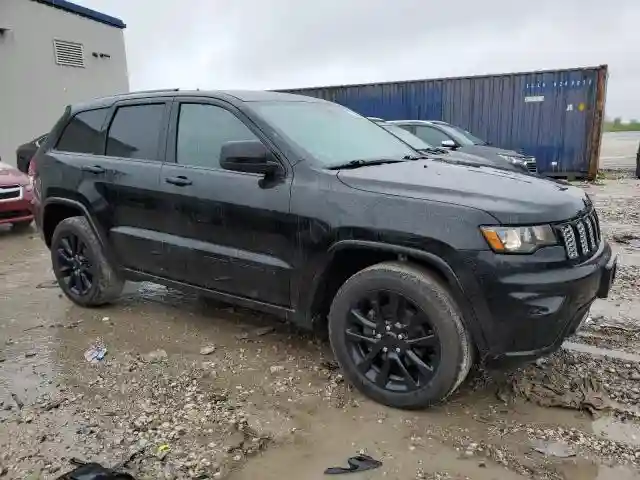 1C4RJFAG2HC875478 2017 JEEP GRAND CHEROKEE-3