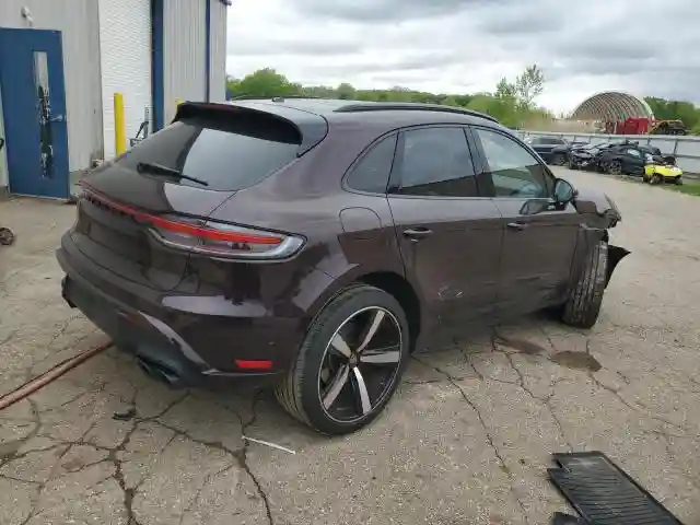 WP1AA2A52PLB05640 2023 PORSCHE MACAN BASE-2