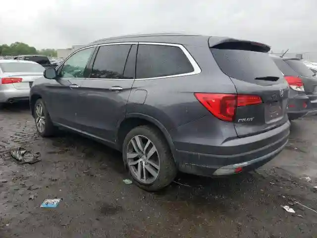 5FNYF6H00HB040813 2017 HONDA PILOT-1