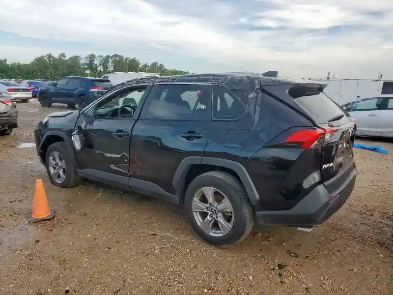 2T3P1RFV9RC399858 2024 TOYOTA RAV4-1