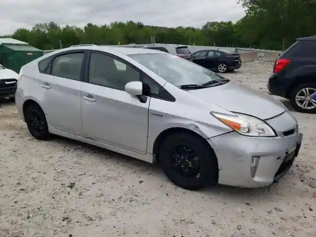 JTDKN3DU7F0419805 2015 TOYOTA PRIUS-3