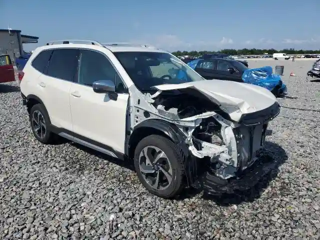 JF2SKARC8PH535418 2023 SUBARU FORESTER-3