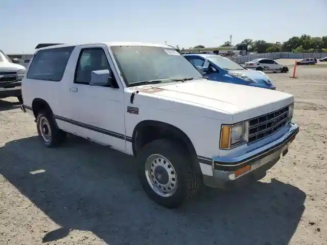 1GNCT18RXJ8123795 1988 CHEVROLET BLAZER-3