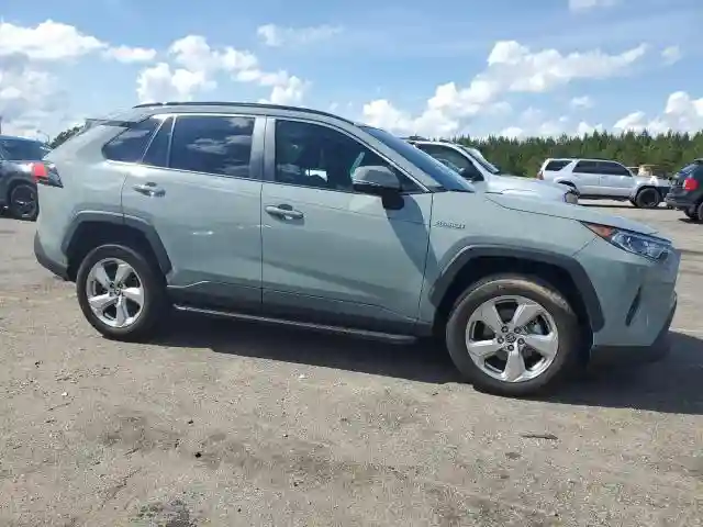 4T3B6RFVXMU055068 2021 TOYOTA RAV4-3