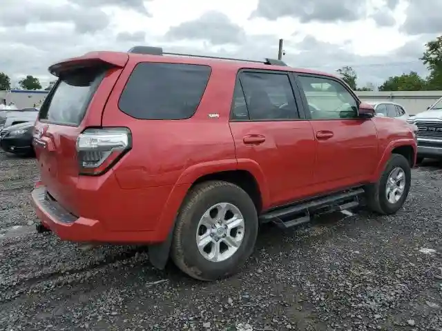 JTEMU5JR7P6167782 2023 TOYOTA 4RUNNER SE-2