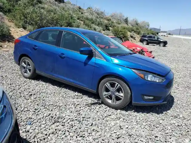 1FADP3FE1JL246725 2018 FORD FOCUS-3
