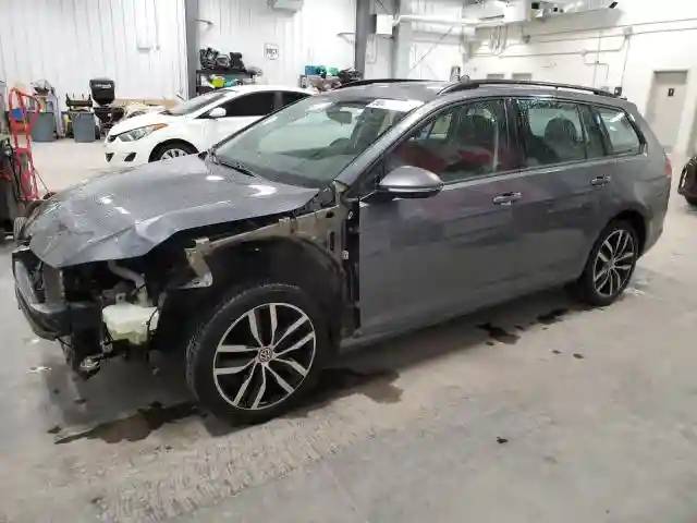 3VW017AU7HM530074 2017 VOLKSWAGEN GOLF-0