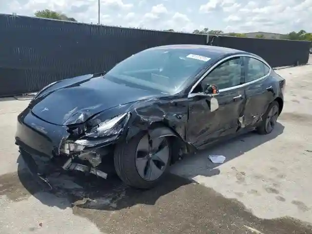5YJ3E1EBXKF198945 2019 TESLA MODEL 3-0