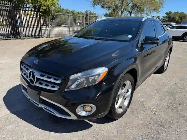 WDCTG4EB3JJ450631 2018 MERCEDES-BENZ GLA-CLASS-0