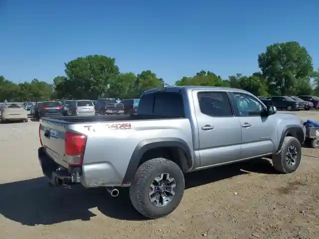 3TMCZ5AN9HM097167 2017 TOYOTA TACOMA-2