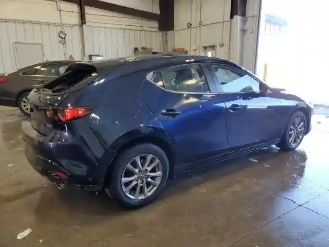 JM1BPAJLXM1344017 2021 MAZDA 3-2