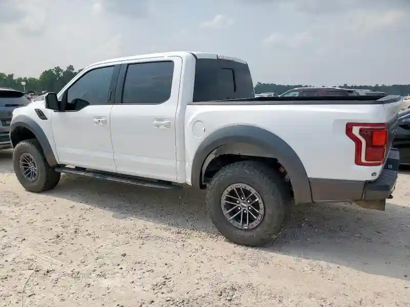 1FTFW1RG6KFB68157 2019 FORD F150-1