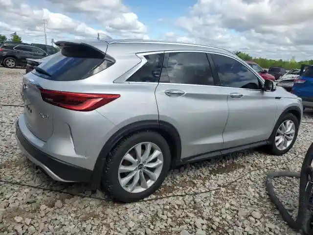 3PCAJ5M38KF125979 2019 INFINITI QX50-2