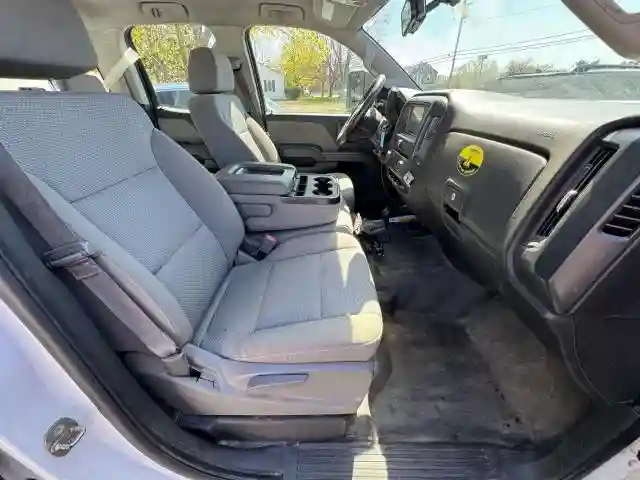 1GT22REG9GZ110189 2016 GMC SIERRA-4