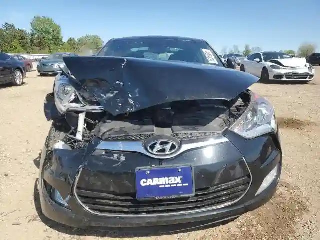 KMHTC6ADXHU324520 2017 HYUNDAI VELOSTER-4