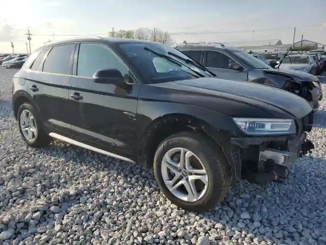 WA1ANAFY6J2006894 2018 AUDI Q5-3