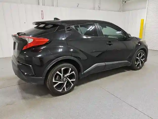 NMTKHMBX4JR018713 2018 TOYOTA C-HR-2