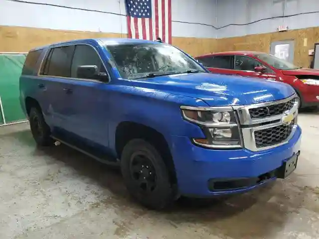1GNSKDEC7HR294640 2017 CHEVROLET TAHOE-3
