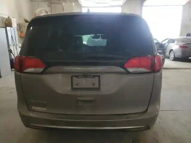2C4RC1EG4HR637842 2017 CHRYSLER PACIFICA-5