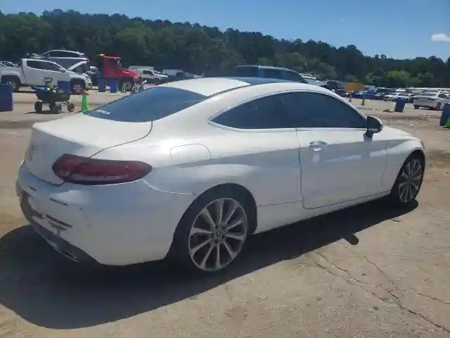 WDDWJ4JB8JF758851 2018 MERCEDES-BENZ C-CLASS-2