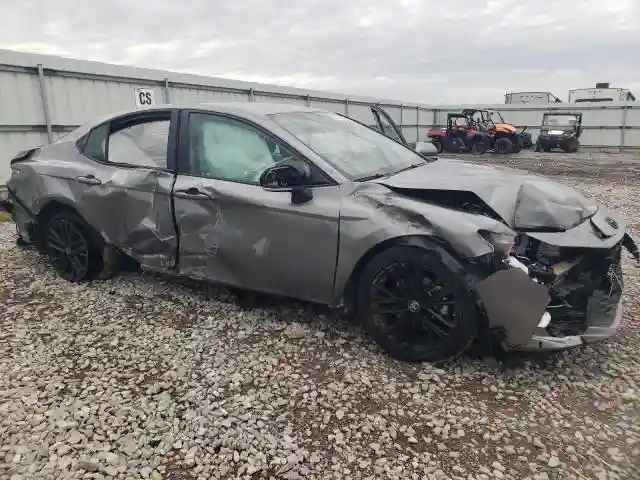 4T1DAACK2SU567819 2025 TOYOTA CAMRY-3