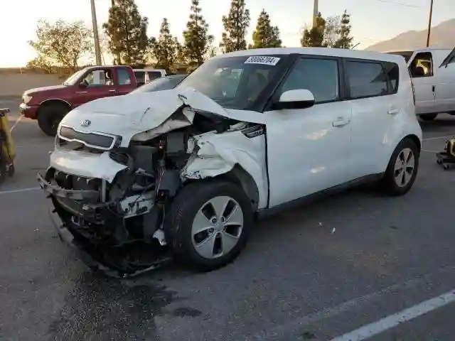 KNDJN2A26G7867230 2016 KIA SOUL-0