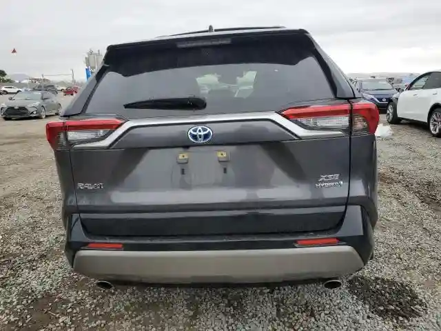 JTME6RFV0NJ023050 2022 TOYOTA RAV4-5