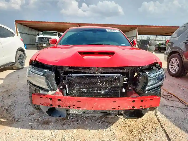 2C3CDXCT6KH633184 2019 DODGE CHARGER-4
