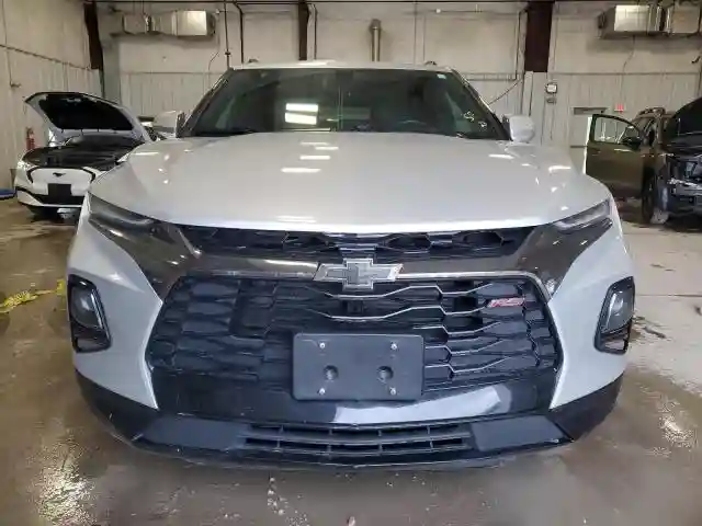3GNKBJRS7KS655188 2019 CHEVROLET BLAZER-4