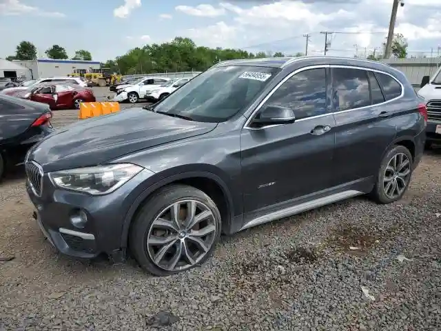 WBXHT3C31GP881961 2016 BMW X1-0