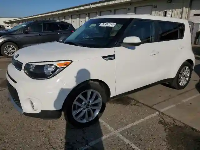KNDJP3A55J7544658 2018 KIA SOUL-0