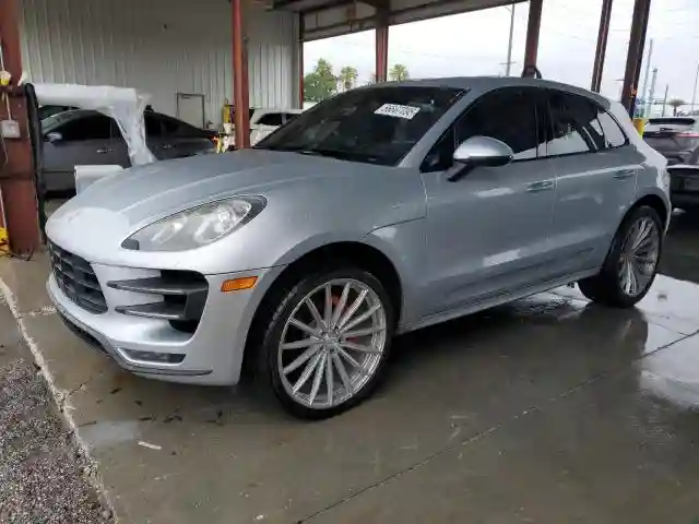 WP1AF2A54GLB93236 2016 PORSCHE MACAN-0