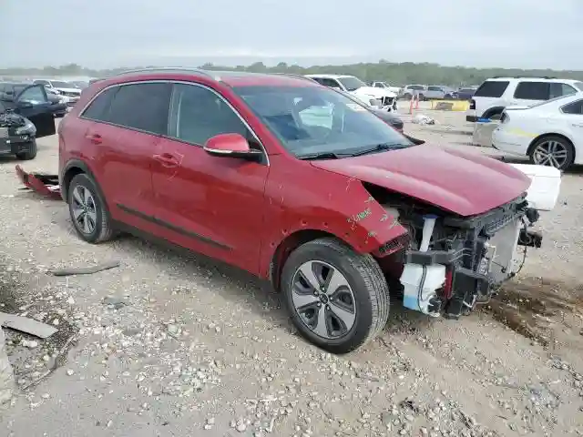 KNDCC3LC0H5068745 2017 KIA NIRO-3