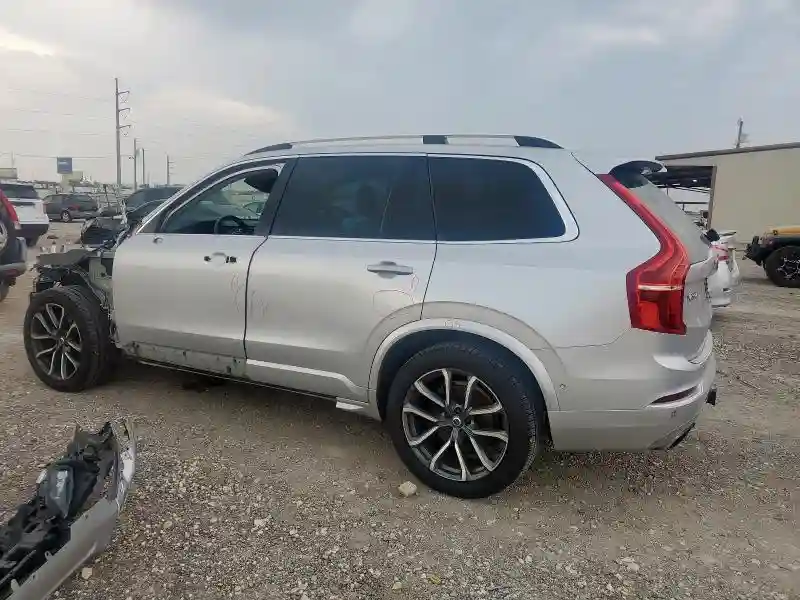 YV4A22PKXH1138990 2017 VOLVO XC90-1