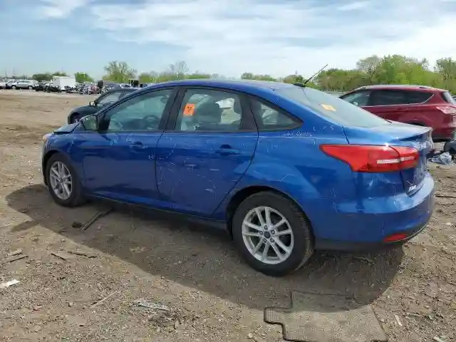1FADP3F27JL266774 2018 FORD FOCUS-1