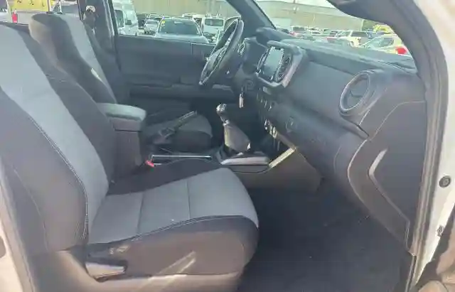 3TYCZ5AN3MT029204 2021 TOYOTA TACOMA-4