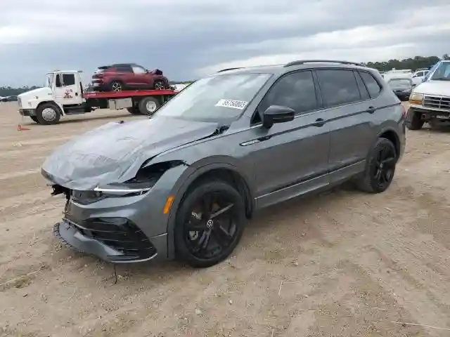3VVCB7AX6PM013498 2023 VOLKSWAGEN TIGUAN-0