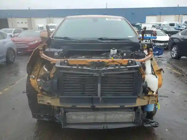2GNAXUEV0K6122533 2019 CHEVROLET EQUINOX-4