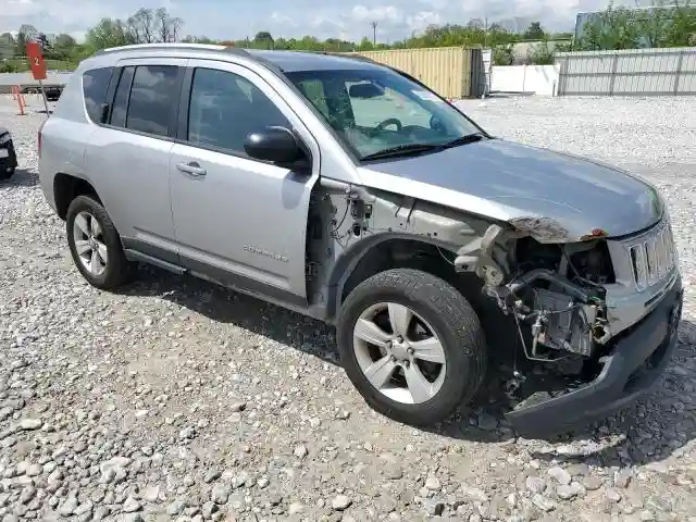1C4NJDBB8GD756283 2016 JEEP COMPASS-3