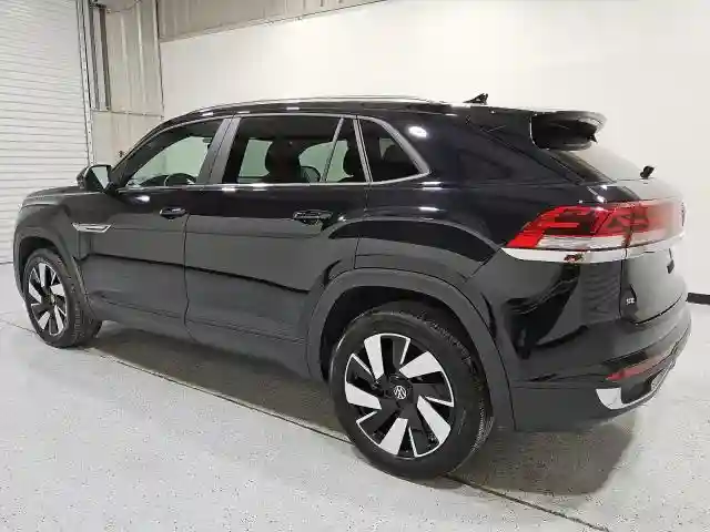 1V2WE2CA3RC217922 2024 VOLKSWAGEN ATLAS-1