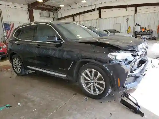5UXTR9C50JLC73388 2018 BMW X3-3