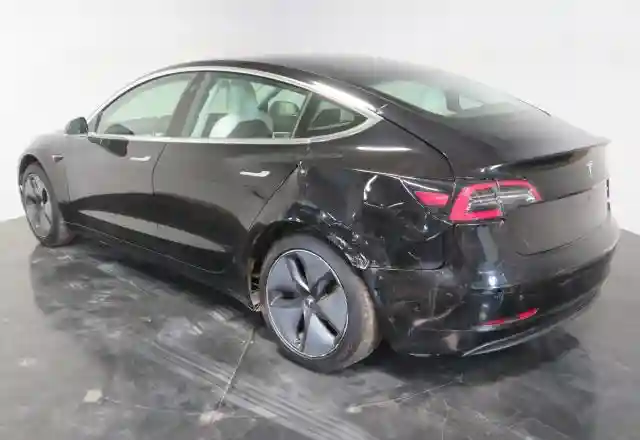 5YJ3E1EA6KF301575 2019 TESLA MODEL 3-3