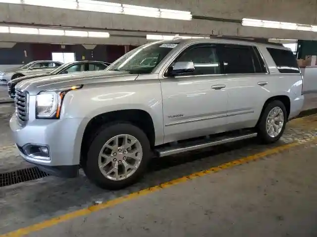 1GKS2AKC9HR152080 2017 GMC YUKON-0