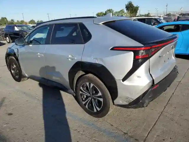 JTMAAAAA8PA015784 2023 TOYOTA BZ4X XLE-1