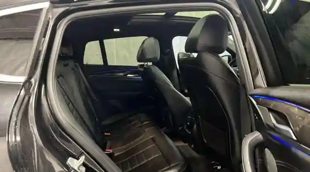 5UXUJ3C58KLG54108 2019 BMW X4-5