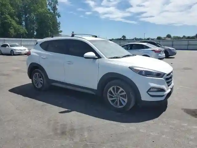 KM8J3CA43JU676852 2018 HYUNDAI TUCSON-3