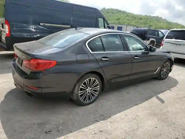 WBAJE7C38HG889375 2017 BMW 5 SERIES-2